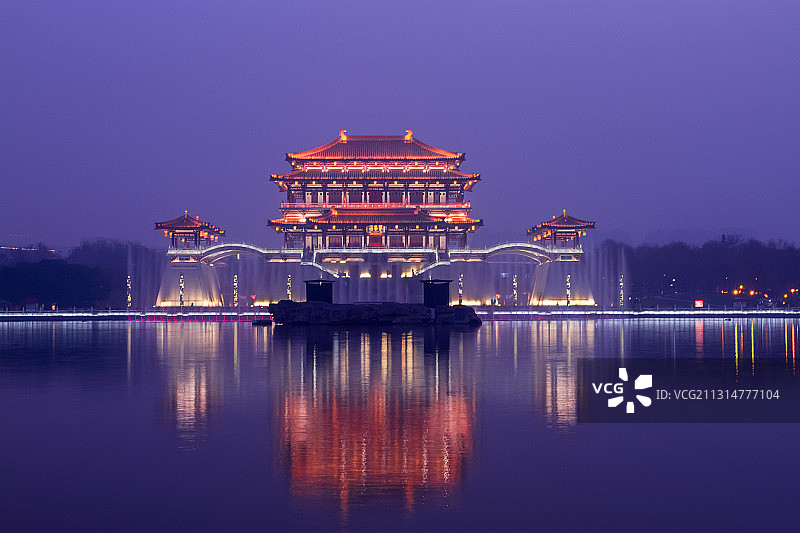 陕西省西安大唐芙蓉园夜景图片素材