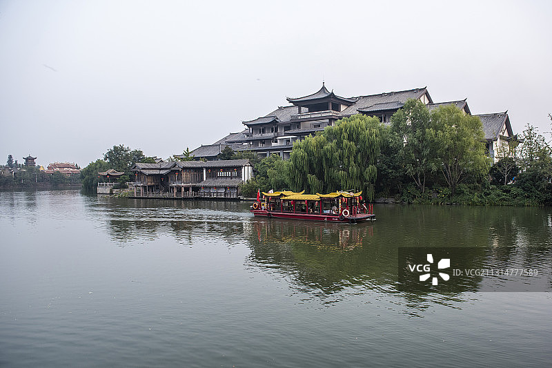 江苏省徐州市邳州沙沟湖水杉公园图片素材