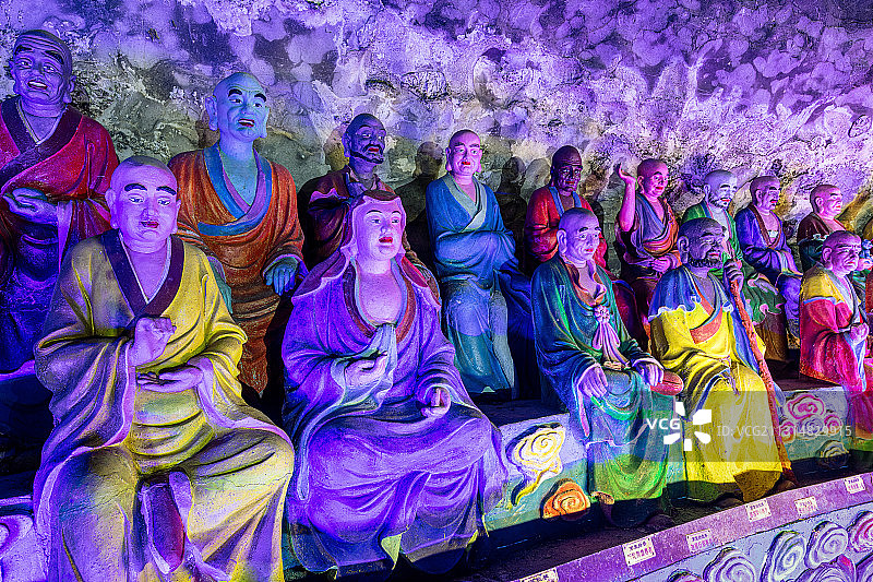 重庆金佛山：天下第一佛洞——古佛洞 中国洞穴“三个最”图片素材