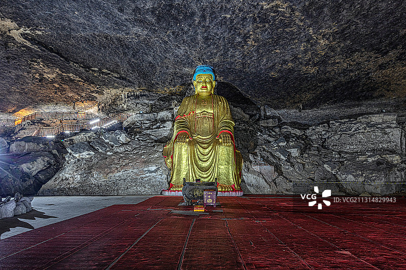 重庆金佛山：天下第一佛洞——古佛洞 中国洞穴“三个最”图片素材