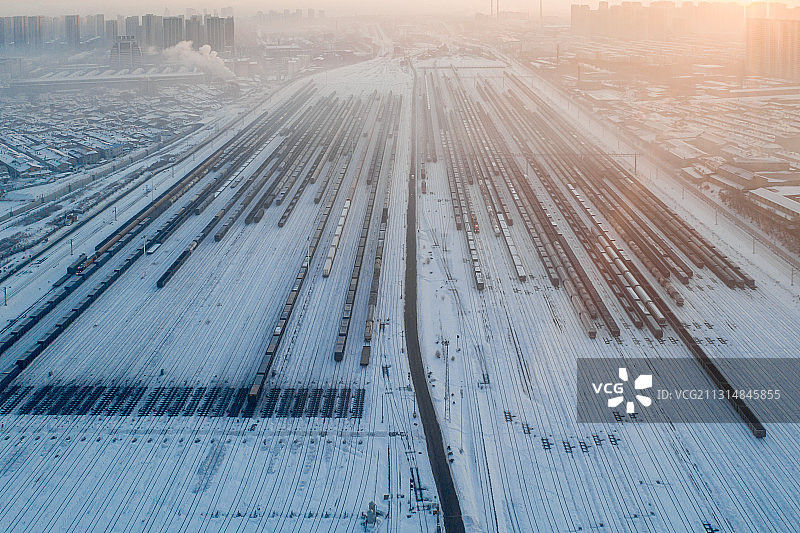 黑龙江省哈尔滨市铁路局货运编站组图片素材