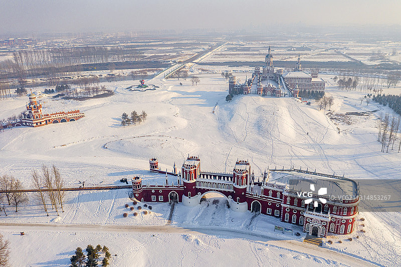 黑龙江省哈尔滨市香坊区伏尔加庄园冬季雪景图片素材
