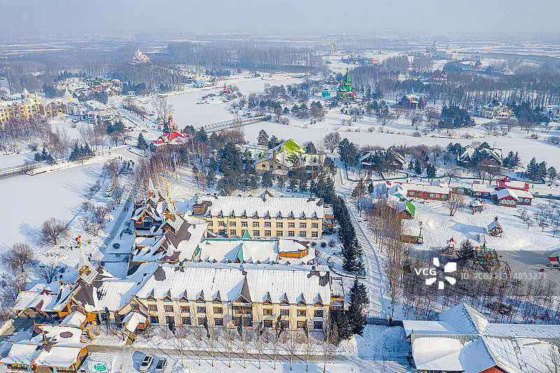 黑龙江省哈尔滨市香坊区伏尔加庄园冬季雪景图片素材