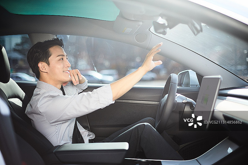 无人驾驶汽车、5G和第四次工业革命电动汽车图片素材