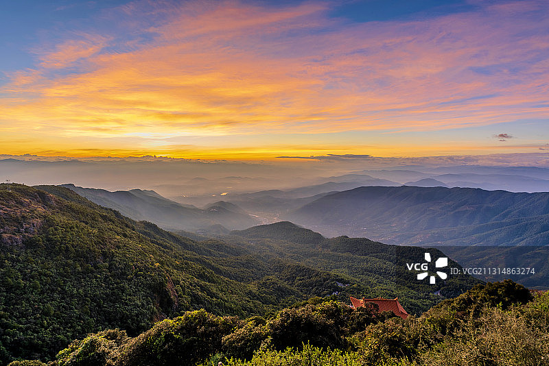 中国云南省大理鸡足山日出图片素材