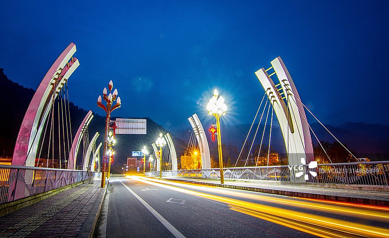 雅安熊猫古城图片素材