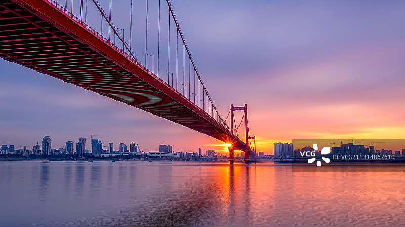 鹦鹉洲长江大桥朝霞图片素材