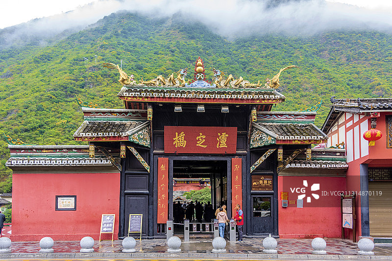中国四川省甘孜州泸定县泸定桥景区图片素材