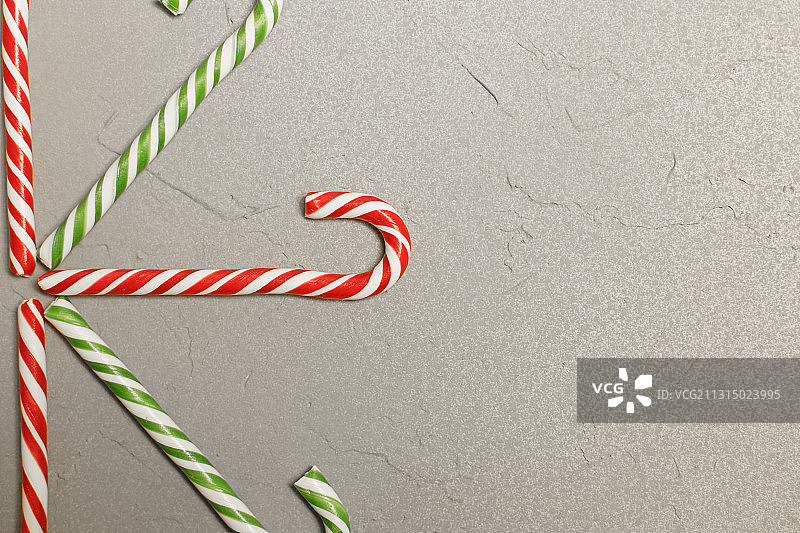 桌上拐杖糖的特写图片素材