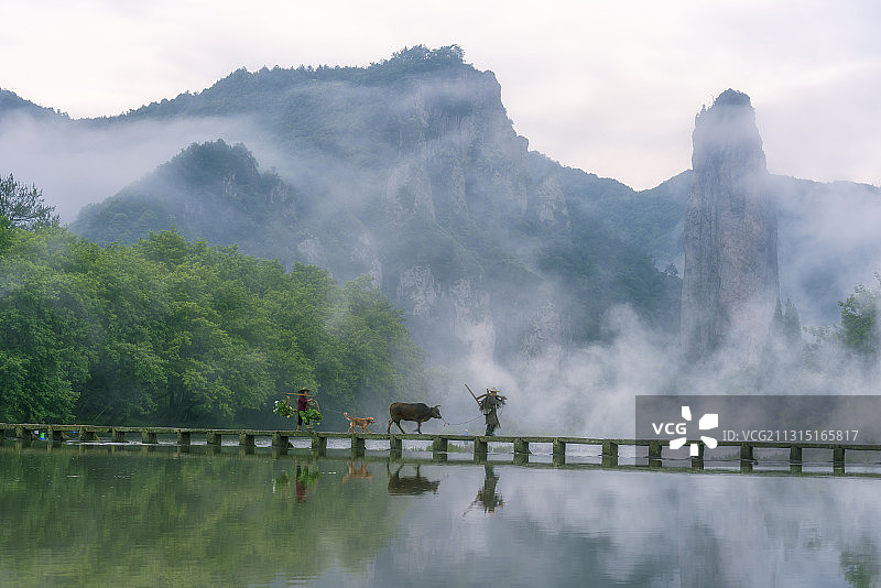 浙江 丽水 缙云 仙都风景区风光 晨曲图片素材