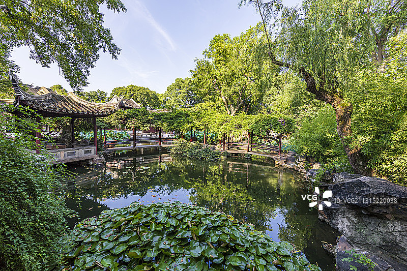 苏州园林，留园夏季风光图片素材