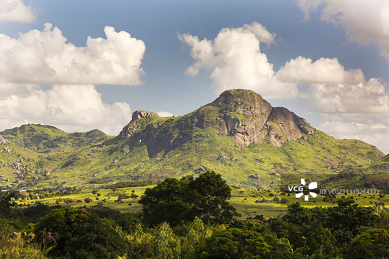 马拉维布兰太尔附近的花岗岩小丘图片素材