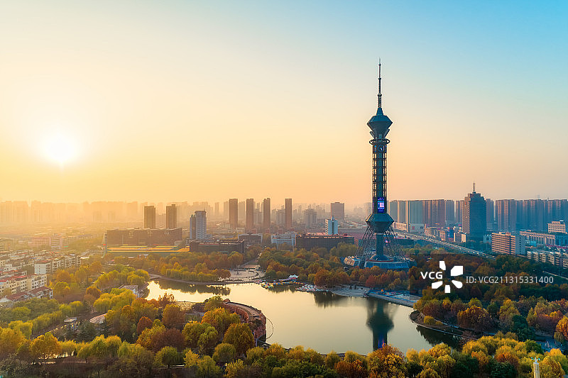 航拍石家庄电视塔夕照图片素材