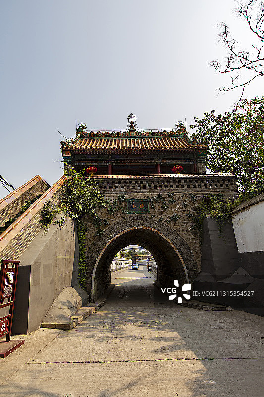 北京市门头沟区琉璃渠村三官阁过街楼图片素材