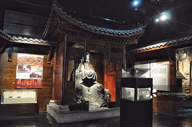 重庆三峡博物馆 关羽铜像图片素材