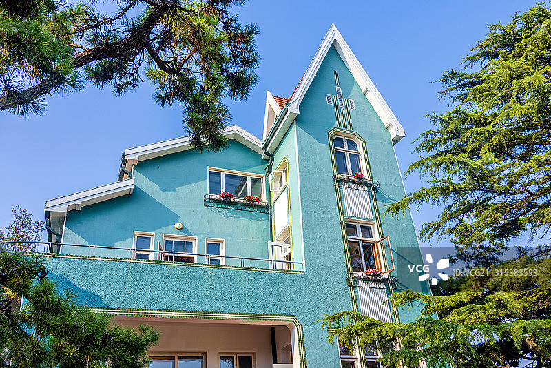 中国山东省青岛市八大关景区公主楼图片素材