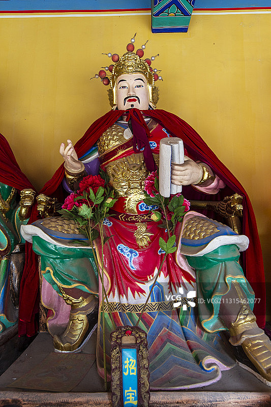 北京市门头沟区金顶妙峰山回香阁（财神庙）财神殿招宝雕像图片素材