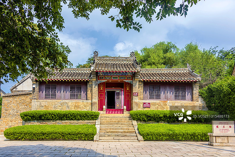 中国山东省威海市刘公岛龙王庙图片素材