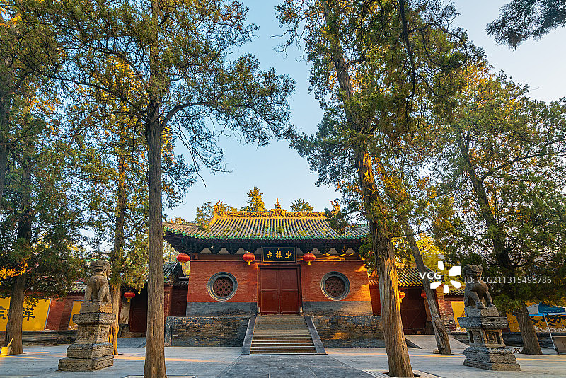 登封少林寺晨曦图片素材