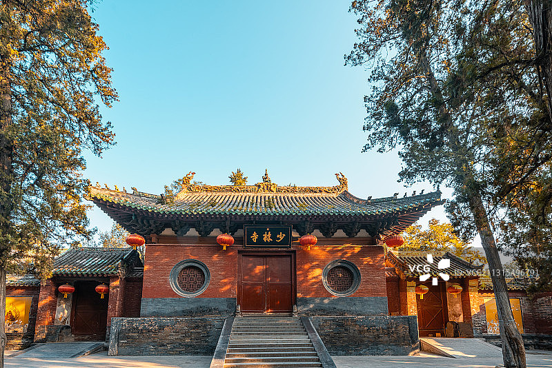 登封少林寺晨曦图片素材