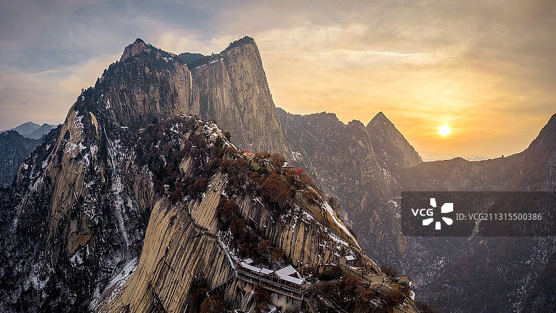 华山日落图片素材