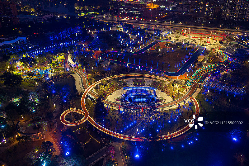 改造后的佛山文华公园夜色图片素材
