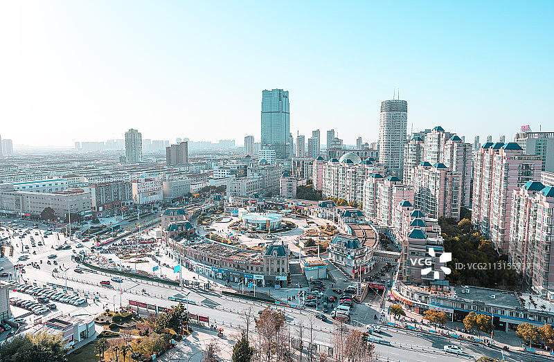 启东市中心城区天际线图片素材
