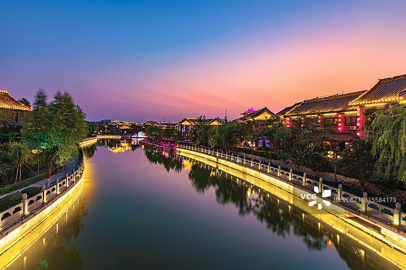 开封大宋御河夜景图片素材