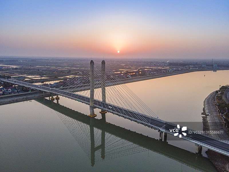 航拍江苏南京金陵高淳固城湖大桥湖滨公园风光图片素材