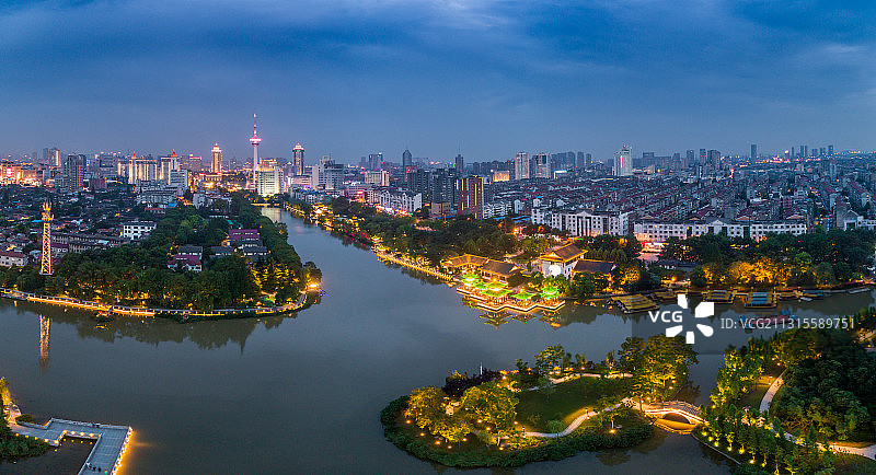 通城夜景图片素材