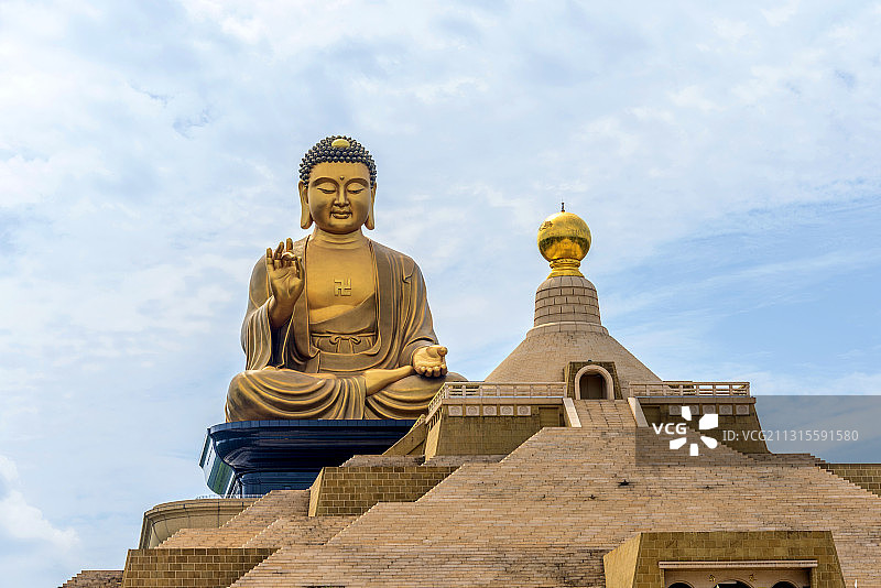 台湾高雄佛光山佛陀纪念馆佛光大佛图片素材