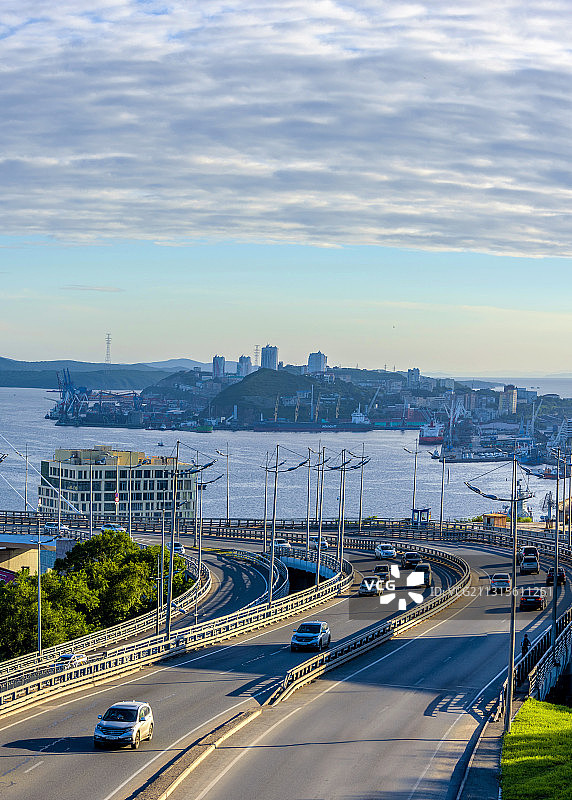 俄罗斯海参崴金角湾城市风光图片素材
