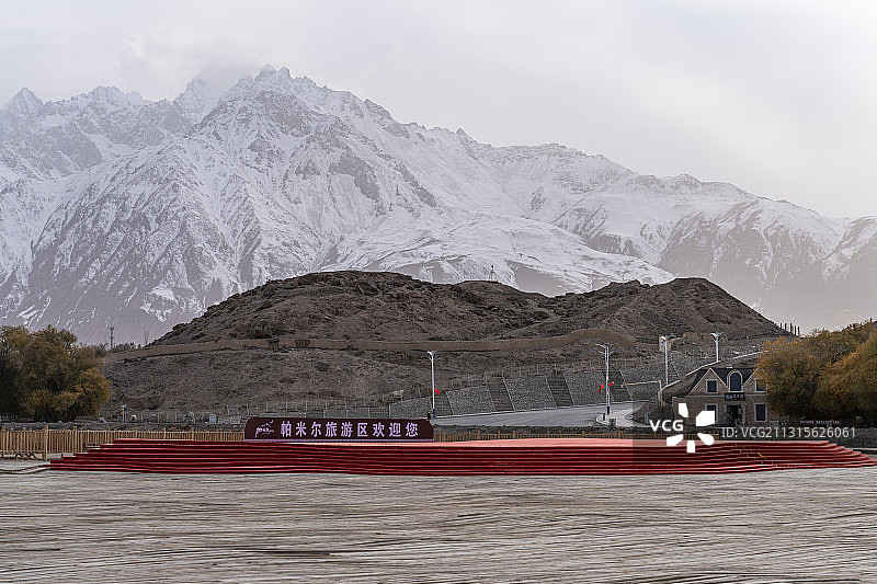 新疆喀什地区塔什库尔干塔吉克自治县帕米尔旅游景区图片素材