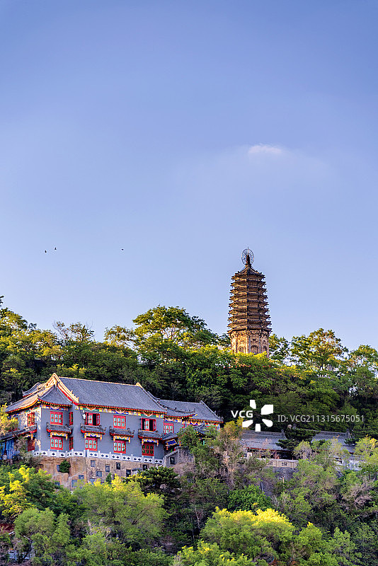 中国东北辽宁省抚顺市高尔山图片素材