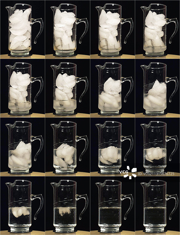 4小时内融化的冰块图片素材