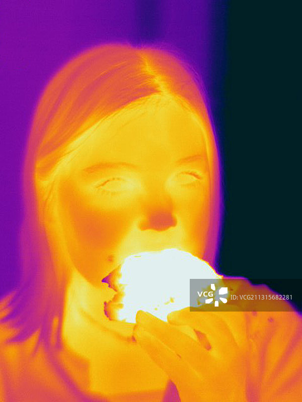 女孩的热成像图图片素材