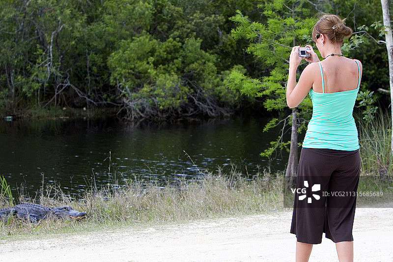 游客拍照图片素材