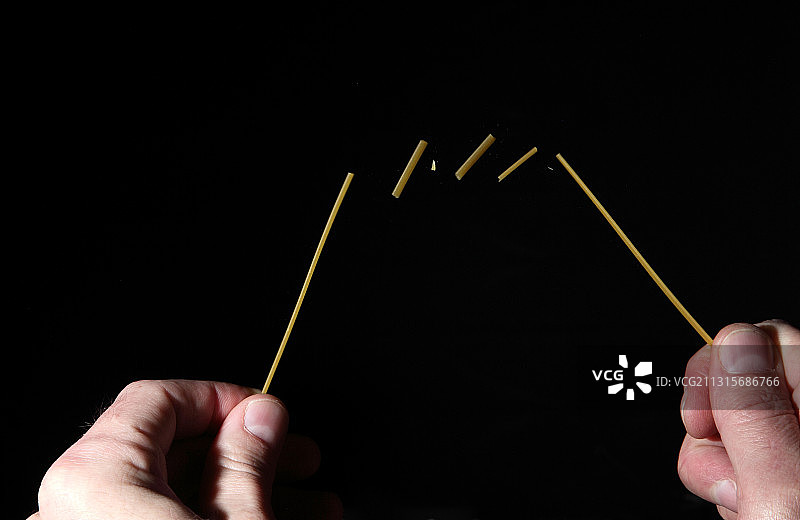 折断的意大利面图片素材