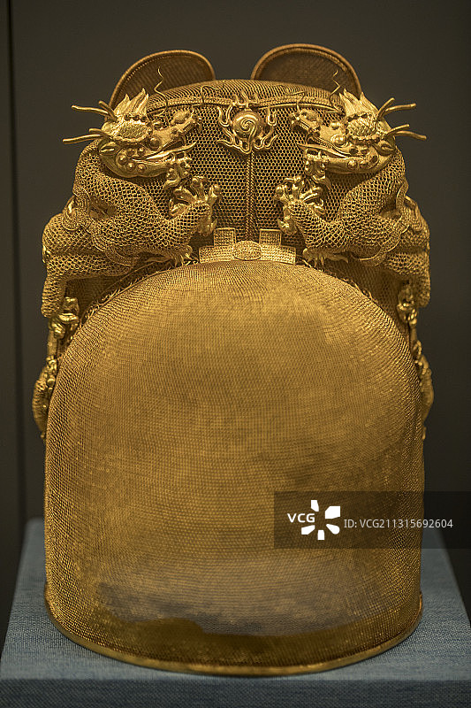 北京首都博物馆藏万历皇帝金丝皇冠图片素材