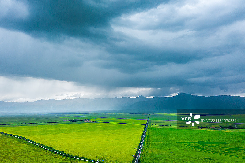 暴雨来临图片素材