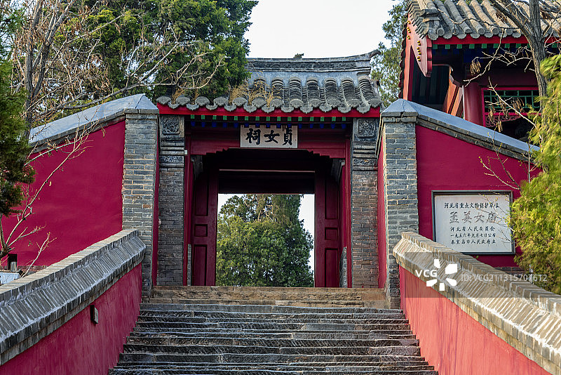 中国河北秦皇岛山海关孟姜女庙山门图片素材