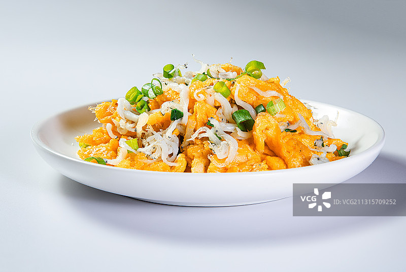 银鱼炒蛋图片素材