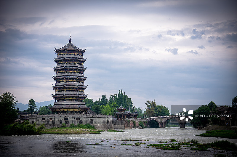 崇州元通古镇之元通古塔图片素材