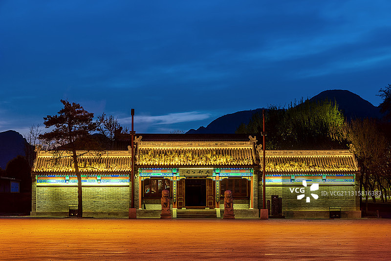 中国河北秦皇岛山海关兵部分司夜景图片素材