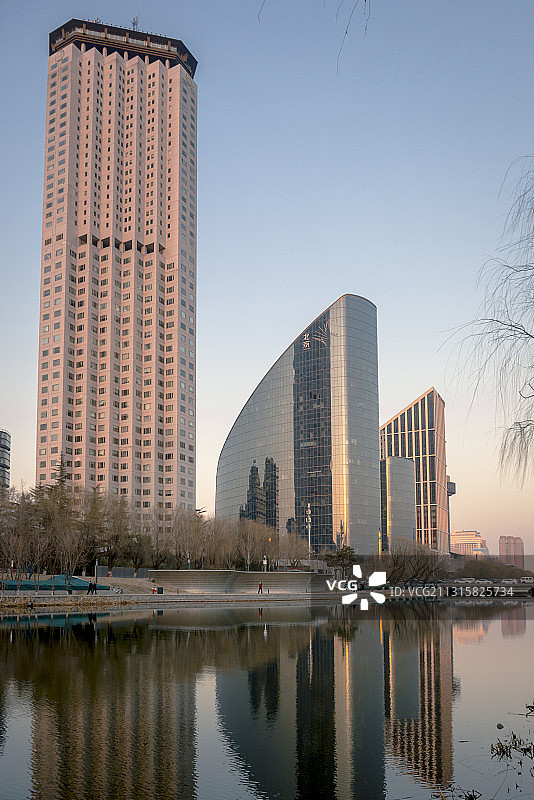 夕阳的新亮马河图片素材
