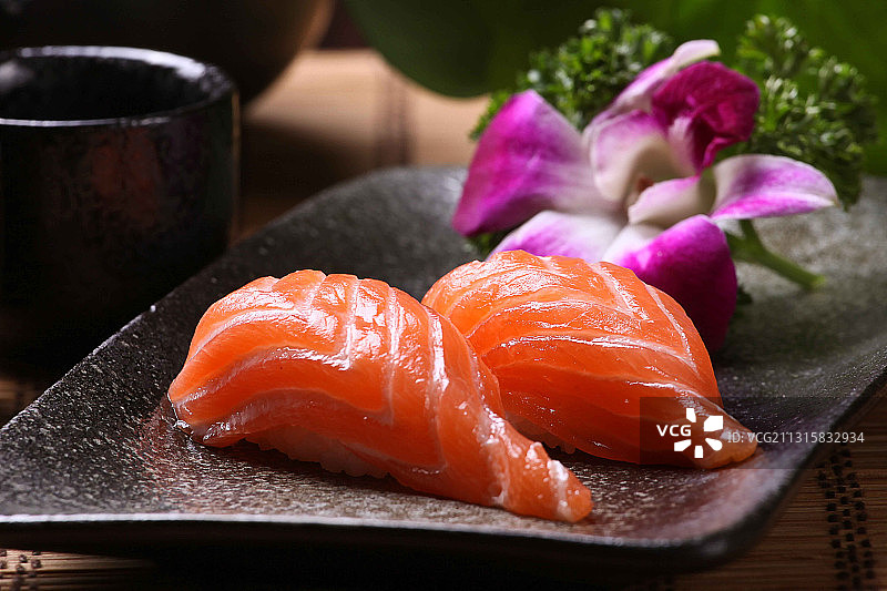 三文鱼寿司图片素材