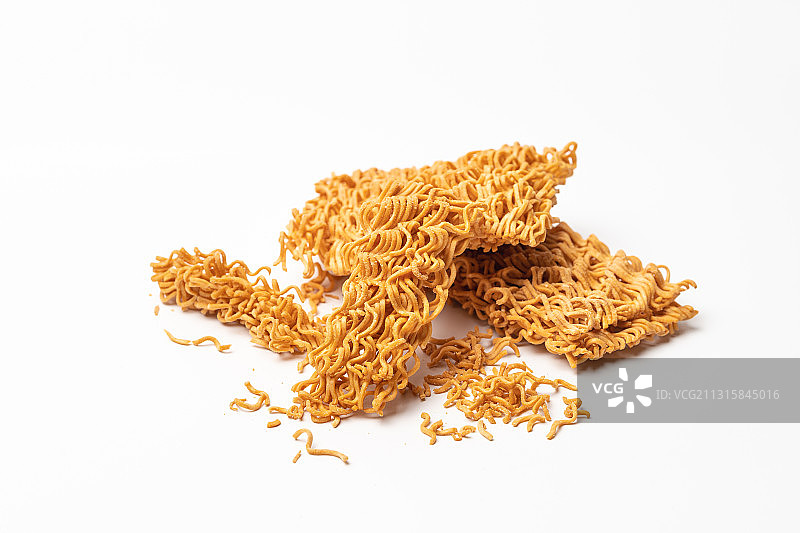 纯白色背景下的干脆面图片素材