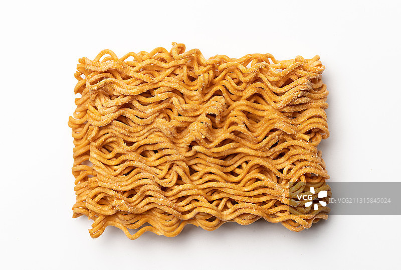 纯白色背景下的干脆面图片素材