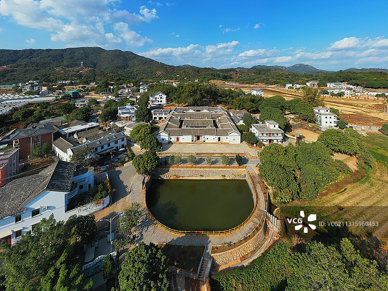 广东省惠州市惠阳区秋长周田村叶挺将军纪念园会水楼航拍图片素材