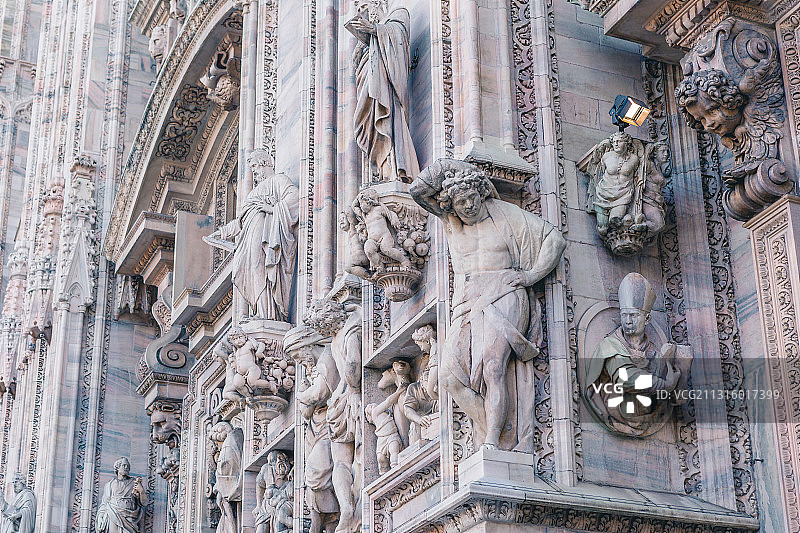意大利，米兰大教堂，外立面，细节图片素材